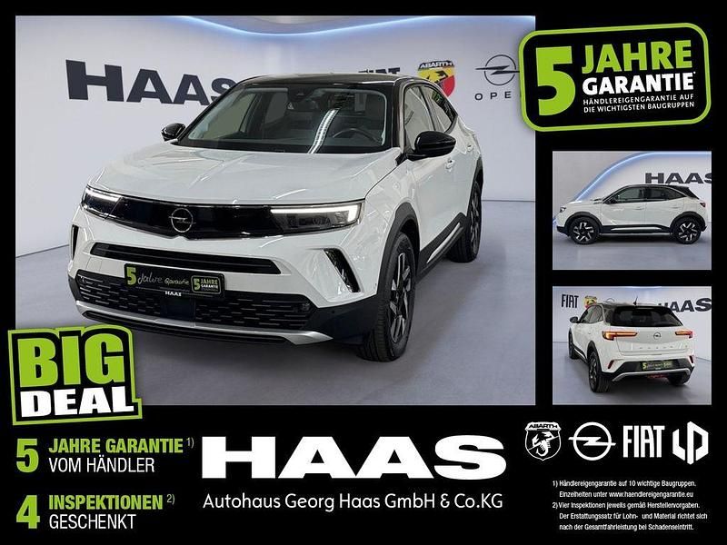 Lack weiss banquise/typ aussenverkleidun (metallic) Gebraucht 2023 Opel Mokka-e Elegance SUV | 21.980 € (Etwas zu teuer) - Bild 1/4