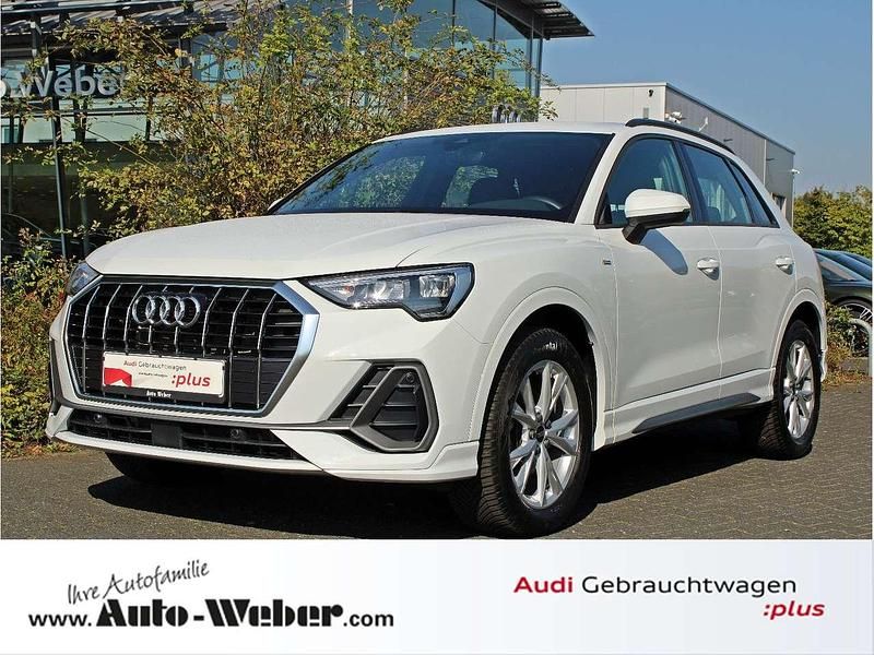 Gletscherweiß metallic Gebraucht 2024 Audi Q3 S-Line SUV | 37.940 € (Guter Preis) - Bild 1/3