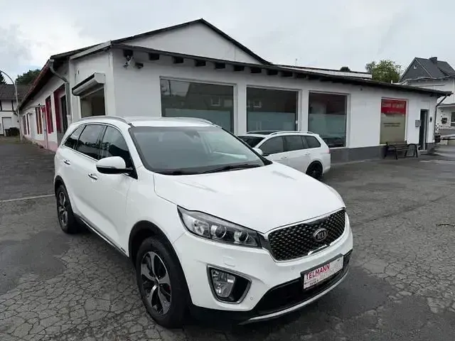 Gebraucht Kia Sorento Spirit 200 PS (147 kW) 2016 Clear white SUV