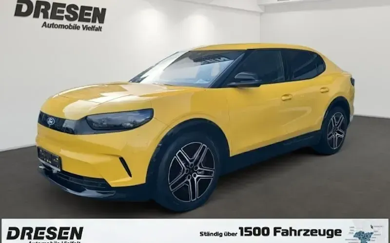 Używany Ford Capri Premium 250 kW (340 KM) 2025 Żółty SUV