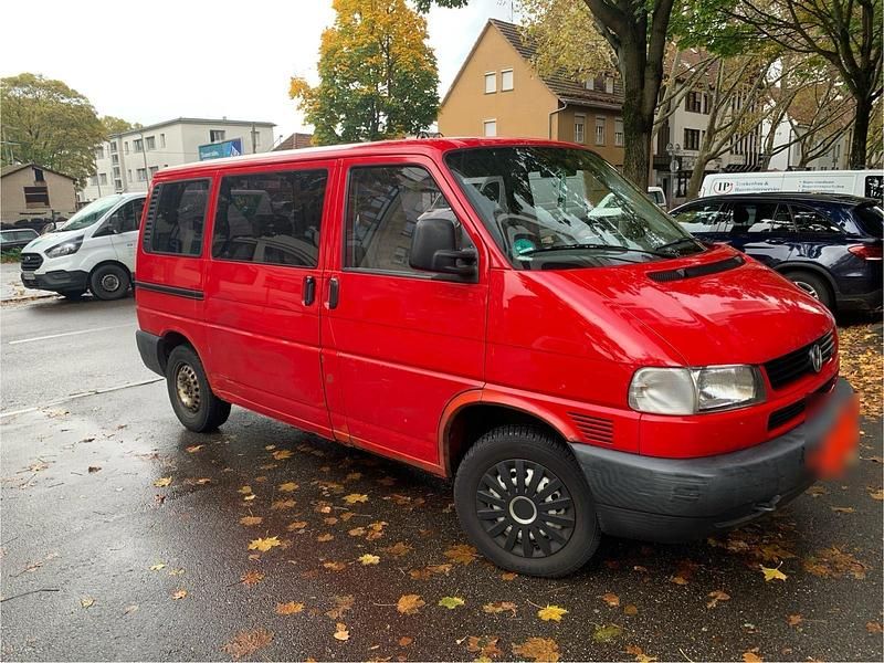 Gebraucht VW T4 102 PS (75 kW) 1999 Rot Van
