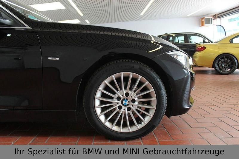 Gebraucht BMW 320 Luxury Line 184 PS (135 kW) 2012 Other Limousine