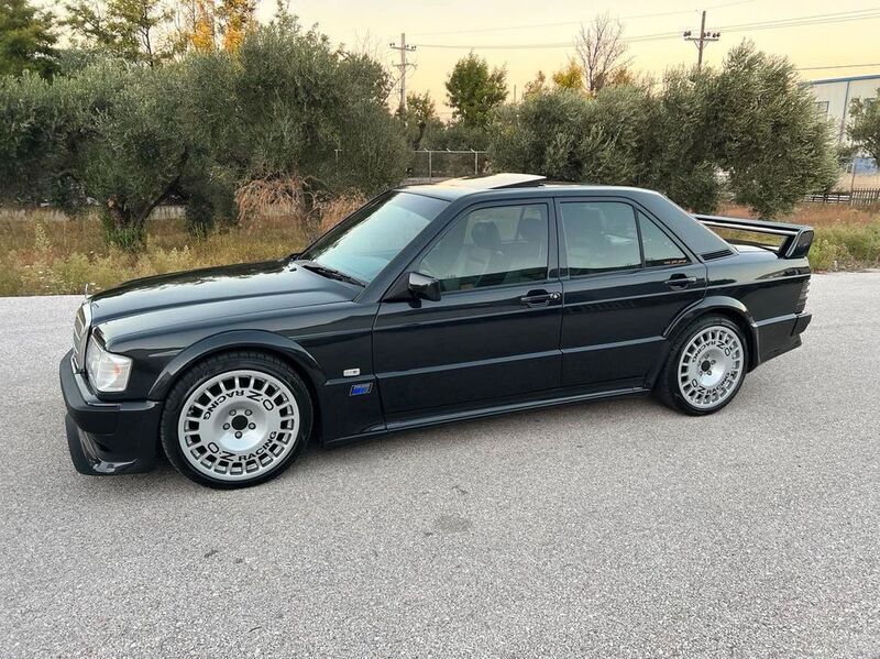Gebraucht Mercedes 190 192 PS (141 kW) 1991 Schwarz Limousine