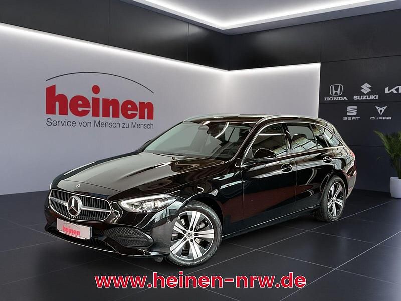Schwarz Gebraucht 2022 Mercedes C220 Avantgarde Limousine | 30.309 € (Guter Preis) - Bild 1/4