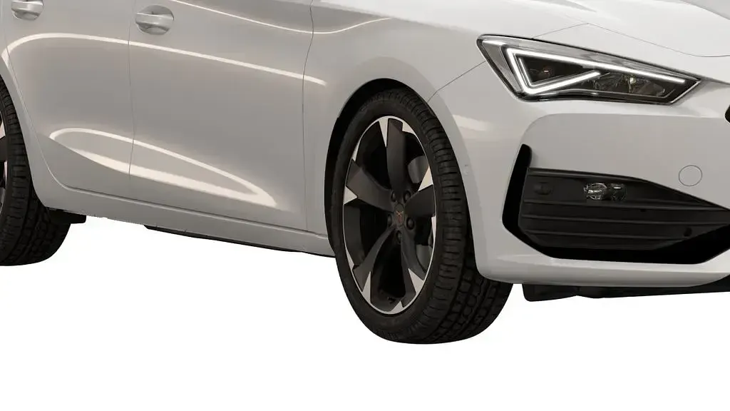 Second-hand Cupra Leon 150 CP (110 kW) 2024 Alb Berlinǎ