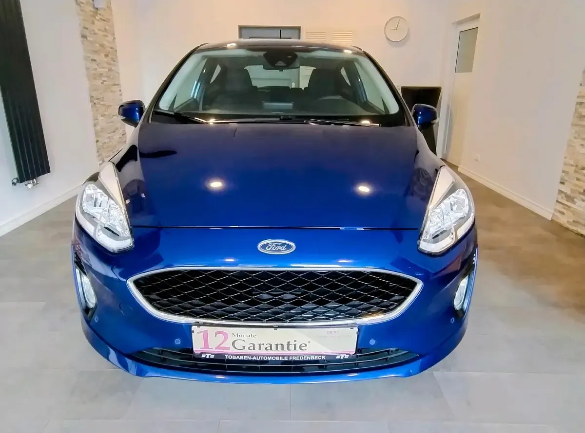 Gebraucht Ford Fiesta Cool & Connect 71 PS (52 kW) 2017 Indischblau Kleinwagen