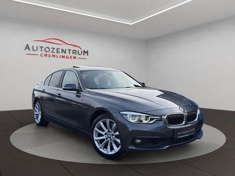Gebraucht BMW 330 Advantage 258 PS (189 kW) 2018 Grau Limousine