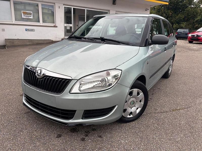 Grün Gebraucht 2013 Skoda Fabia Cool Edition Kombi | 4.600 € (Fairer Preis) - Bild 1/4