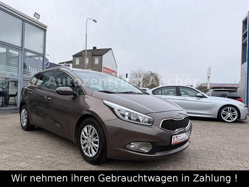 Gebraucht Kia Ceed 136 PS (100 kW) 2014 Braun Kleinwagen