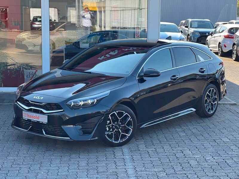 Schwarz Gebraucht 2024 Kia ProCeed GT-Line Kleinwagen | 29.280 € (Guter Preis) - Bild 1/4