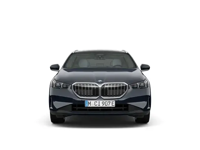 Gebraucht BMW 550e M Sport 489 PS (359 kW) 2025 Schwarz Kombi