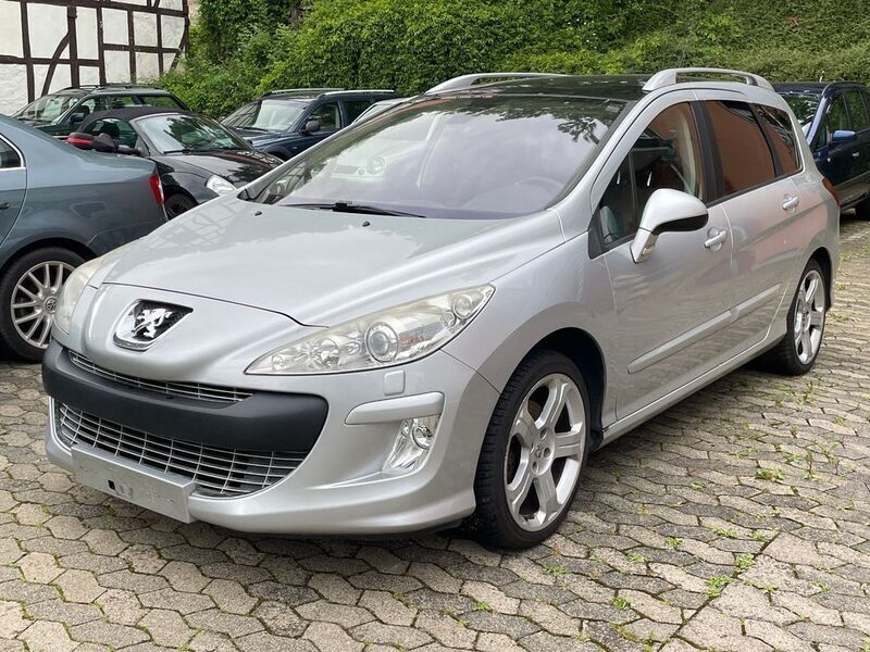 Grau Gebraucht 2009 Peugeot 308 Platinum Kombi | 2.500 € (Guter Preis) - Bild 1/4