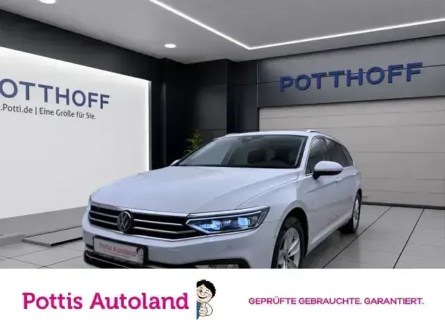 Gebraucht VW Passat Elegance 150 PS (110 kW) 2023 Kombi