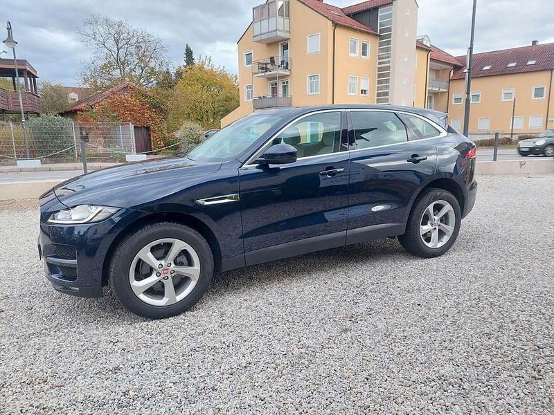 Gebraucht Jaguar F-Pace Prestige 179 PS (131 kW) 2019 Blau SUV