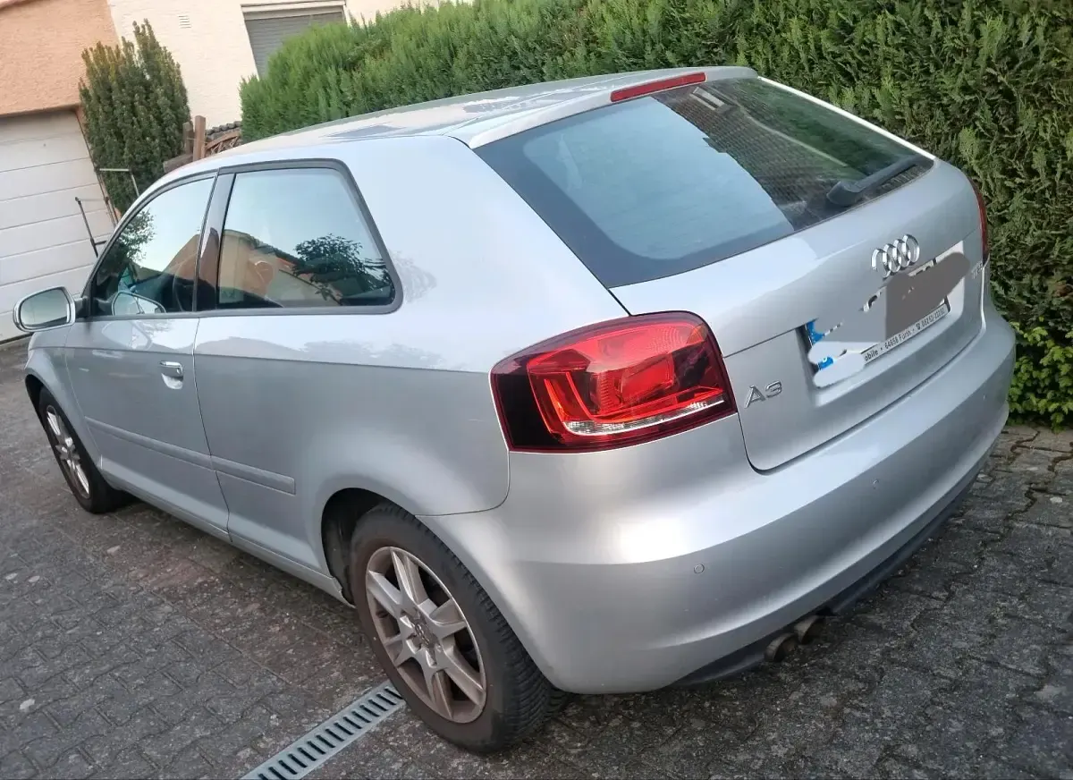 Używany Audi A3 125 KM (91 kW) 2011 Srebrny Hatchback