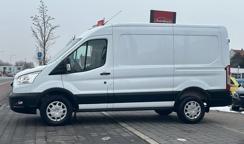 Gebraucht Ford Transit 131 PS (96 kW) 2020 Weiß Van / Kleinbus