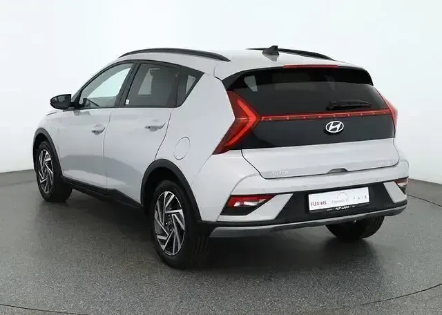 Neu Hyundai Bayon 101 PS (74 kW) 2025 Grau SUV