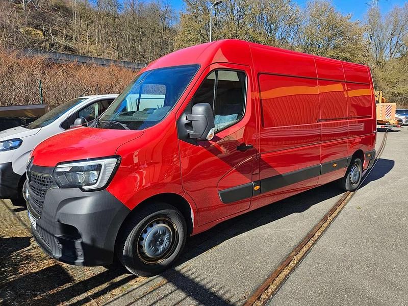 Gebraucht Renault Master 136 PS (100 kW) 2022 Rot Van / Kleinbus