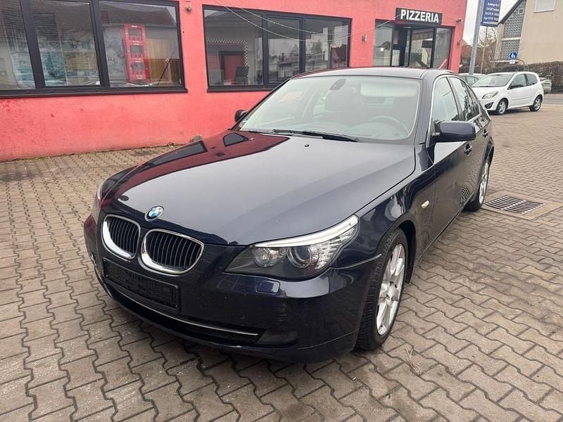 Gebraucht BMW 525 Advantage 218 PS (160 kW) 2009 Blau Limousine