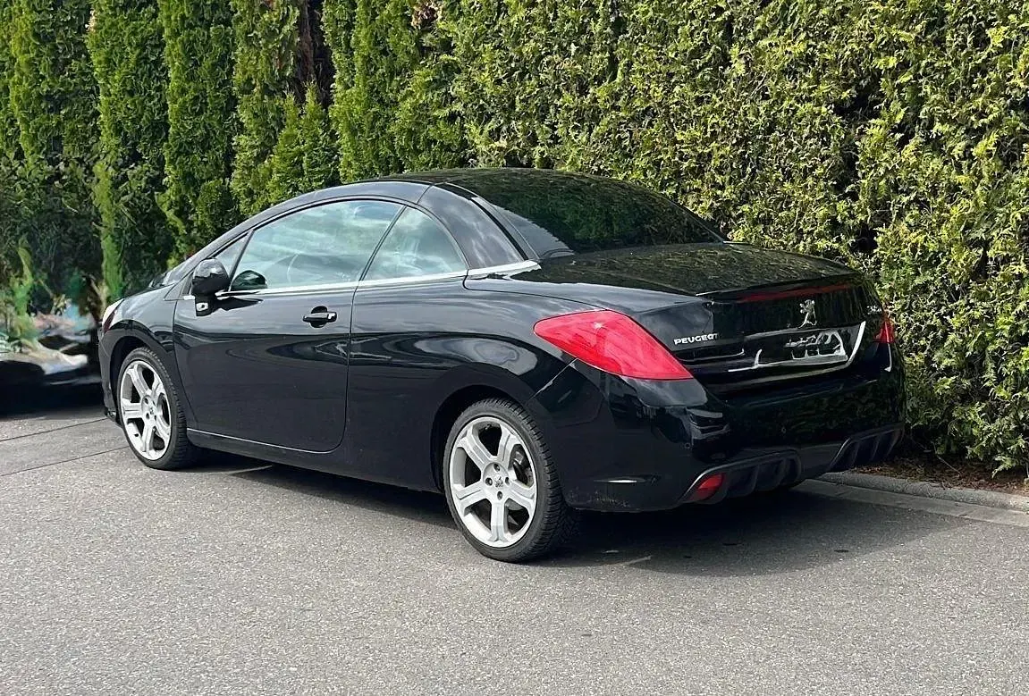 Gebraucht Peugeot 308 CC 156 PS (114 kW) 2010 Schwarz Cabrio