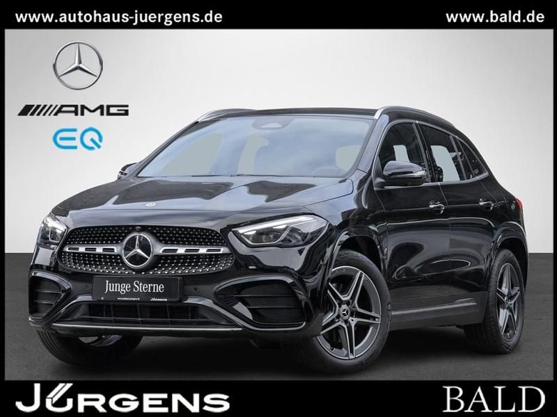 Schwarz unilack nachtschwarz Gebraucht 2025 Mercedes GLA180 AMG SUV | 42.290 € (Fairer Preis) - Bild 1/4
