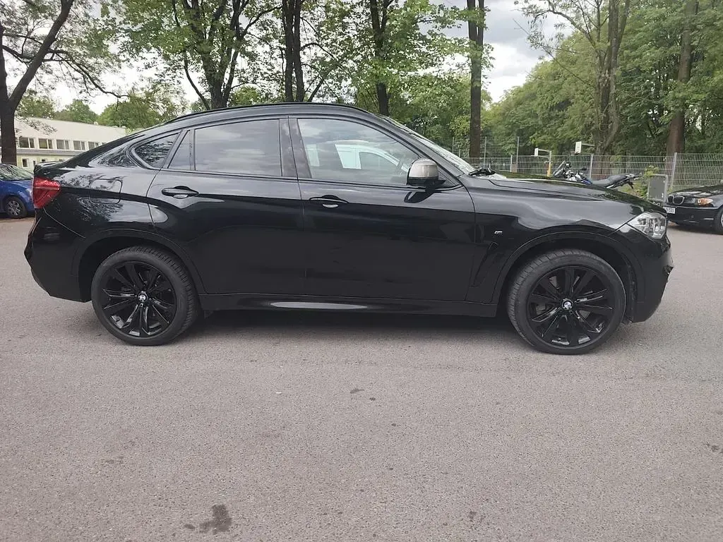 Gebraucht BMW X6 M50 Performance 381 PS (280 kW) 2016 Schwarz SUV