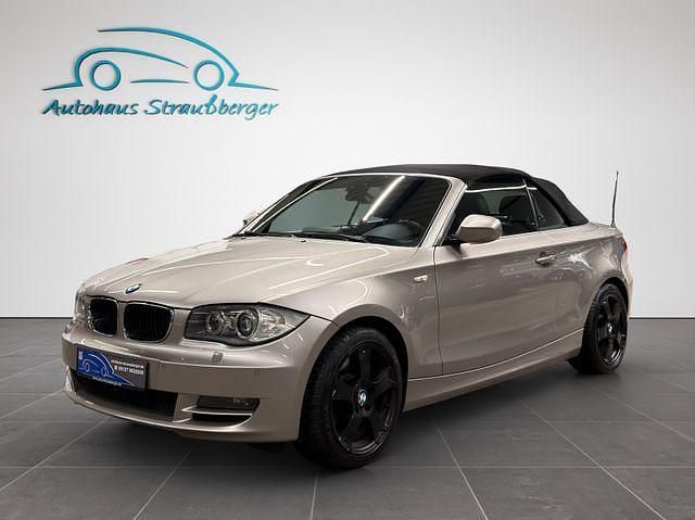 Gebraucht BMW 123 Advantage 204 PS (150 kW) 2010 Silberkeine angabe Kleinwagen