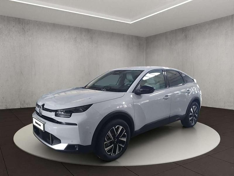 Neu Citroën C4 145 PS (106 kW) 2025 Okenit weiß metallic lackierun SUV