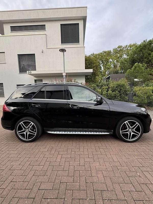 Gebraucht Mercedes GLE350 AMG line 258 PS (189 kW) 2016 SUV