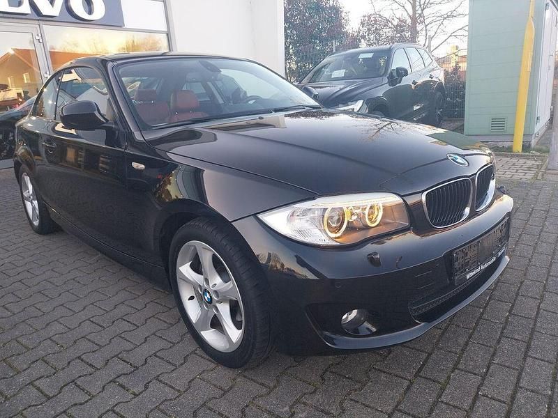 Second-hand BMW 120 177 CP (130 kW) 2012 Negru Hatchback