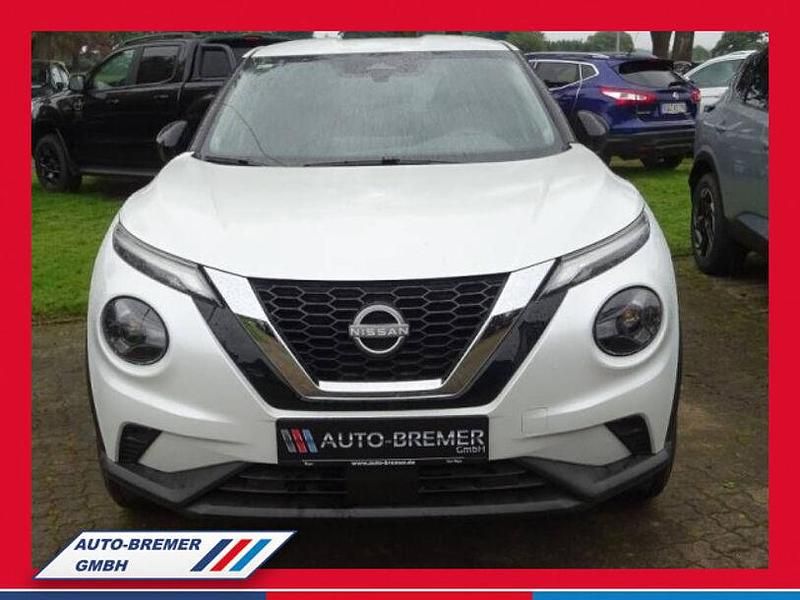 Pearl white Gebraucht 2024 Nissan Juke Acenta SUV | 18.990 € (Superpreis) - Bild 1/3
