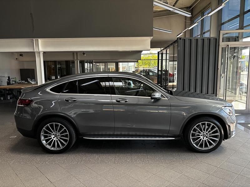 Gebraucht Mercedes GLC300 AMG 245 PS (180 kW) 2024 Grau metallic Coupé