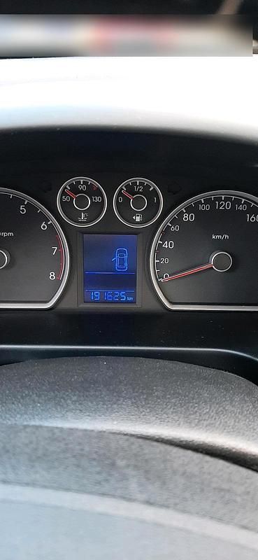 Gebraucht Hyundai i30 110 PS (80 kW) 2010 Grau Kombi