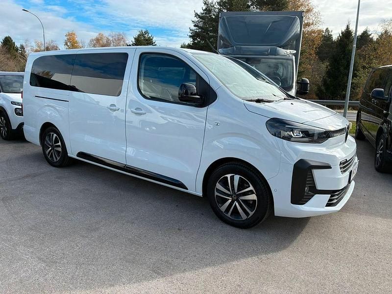 Grau Gebraucht 2025 Citroën Spacetourer Van | 46.900 € (Teuer) - Bild 1/4