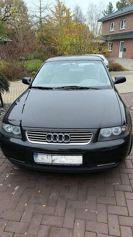 Second-hand Audi A3 101 CP (74 kW) 2001 Negru Hatchback