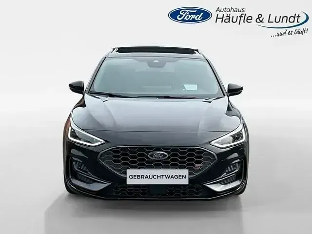 Gebraucht Ford Focus ST 280 PS (205 kW) 2024 Obsidianschwarz metallic Limousine