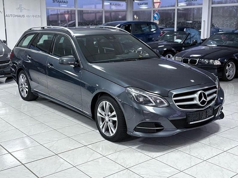 Gebraucht Mercedes E220 170 PS (125 kW) 2016 Grau Limousine