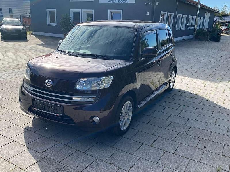 Burgunderrot perleffekt Gebraucht 2007 Daihatsu Materia Van / Kleinbus | 4.690 € (Superpreis) - Bild 1/4