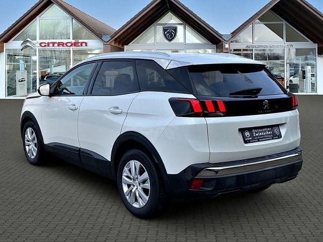 Gebraucht Peugeot 3008 Active 131 PS (96 kW) 2018 Weiß SUV
