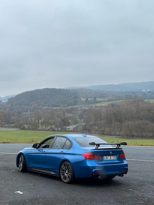 Gebraucht BMW 335 M Performance 305 PS (224 kW) 2013 Blau Limousine