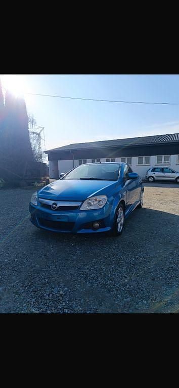 Gebraucht Opel Tigra 125 PS (91 kW) 2008 Blau Cabrio