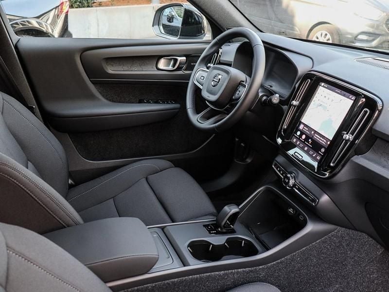 Gebraucht Volvo EX40 Plus 185 kW (252 PS) 2026 Grau SUV