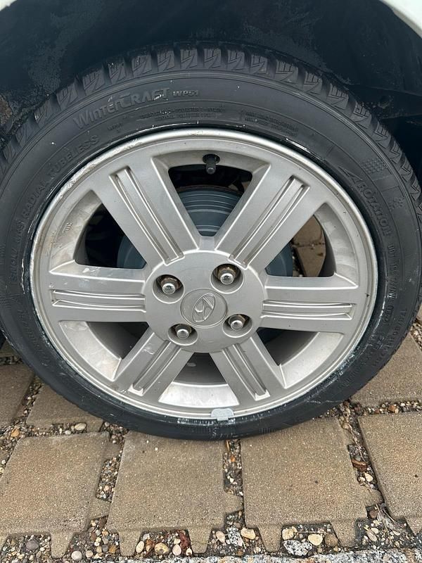 Gebraucht Hyundai Atos 69 PS (50 kW) 2011 Weiß Kleinwagen