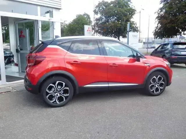 Gebraucht Mitsubishi ASX Edition 158 PS (116 kW) 2023 Aurorarot/onyxschwarz (metallic) SUV