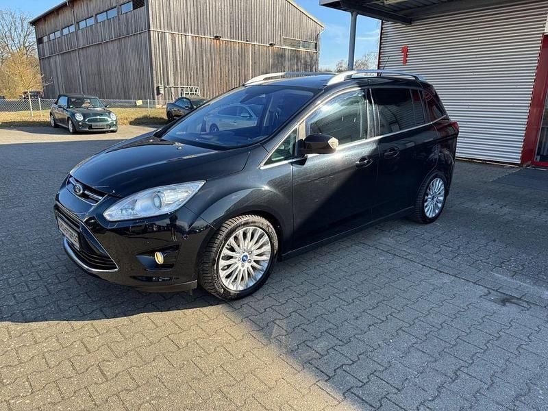 Gebraucht Ford Grand C-Max Titanium 163 PS (119 kW) 2015 Schwarz Van / Kleinbus