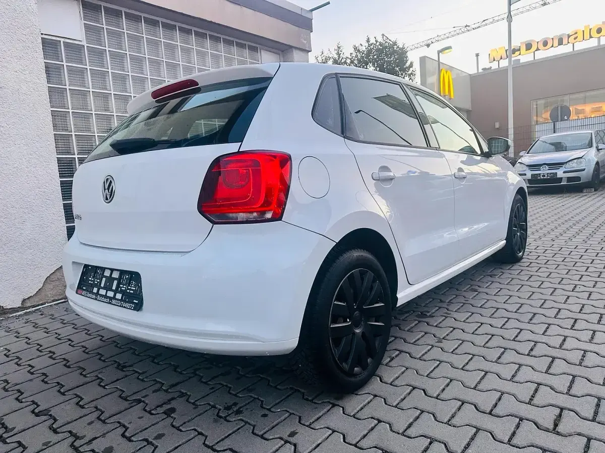 Gebraucht VW Polo 67 PS (49 kW) 2010 Weiß Kleinwagen