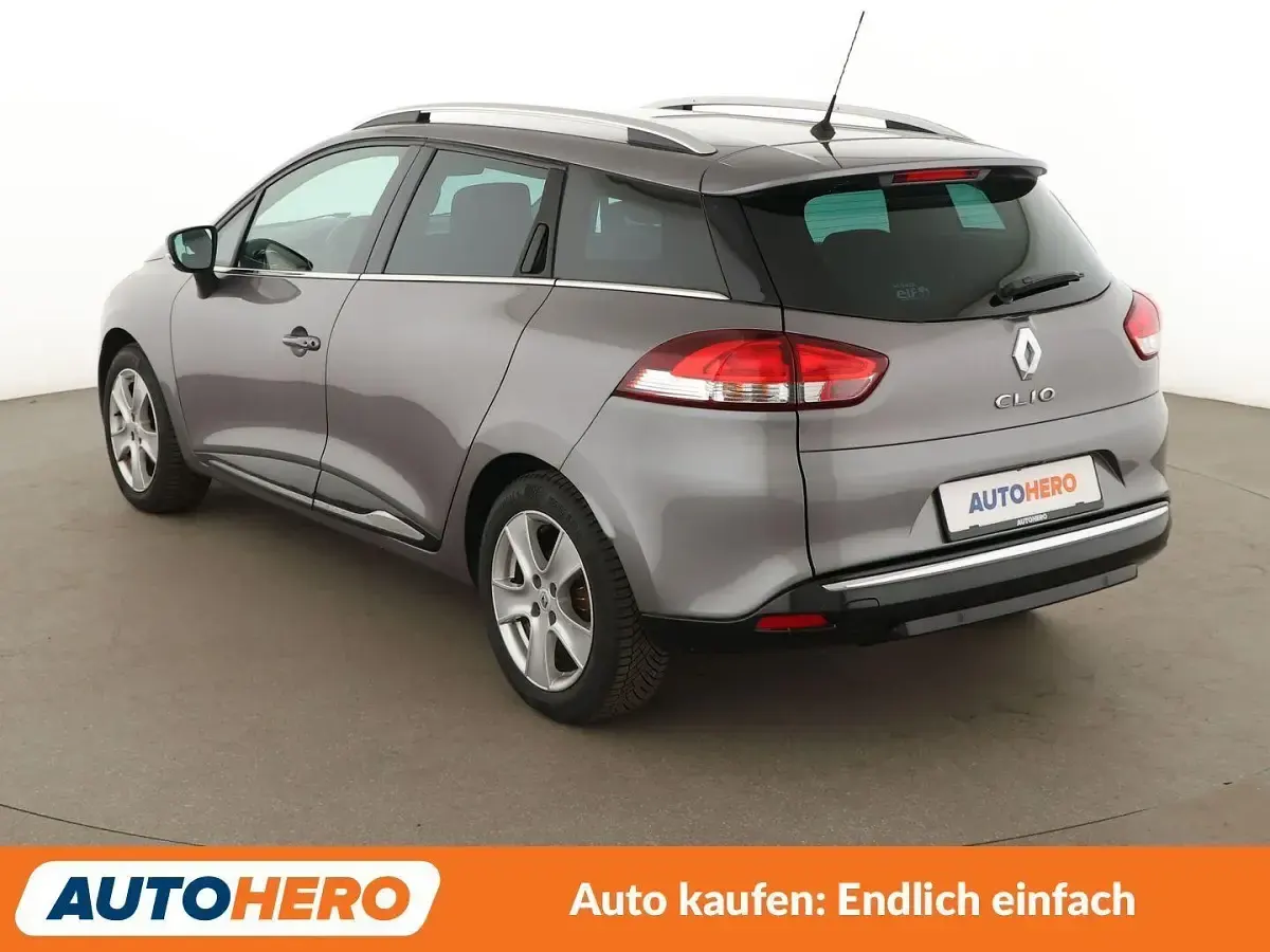 Gebraucht Renault Clio Luxe 120 PS (88 kW) 2016 Grau Kombi