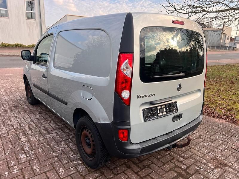 Gebraucht Renault Kangoo 74 PS (54 kW) 2011 Van / Kleinbus