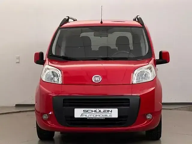 Gebraucht Fiat Qubo Trekking 73 PS (53 kW) 2012 Passione rot Van / Kleinbus
