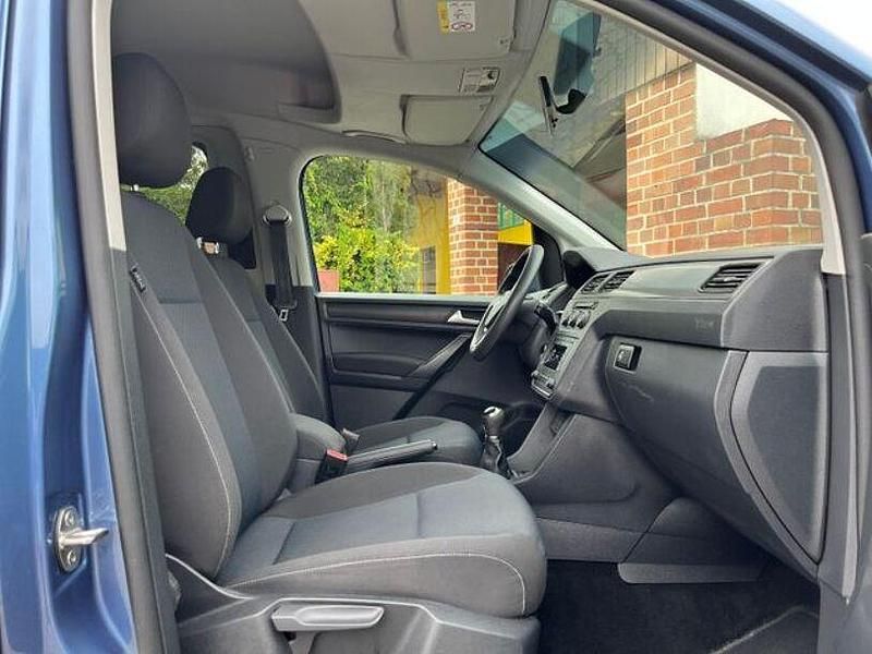 Gebraucht VW Caddy Maxi 150 PS (110 kW) 2017 Blau Van / Kleinbus